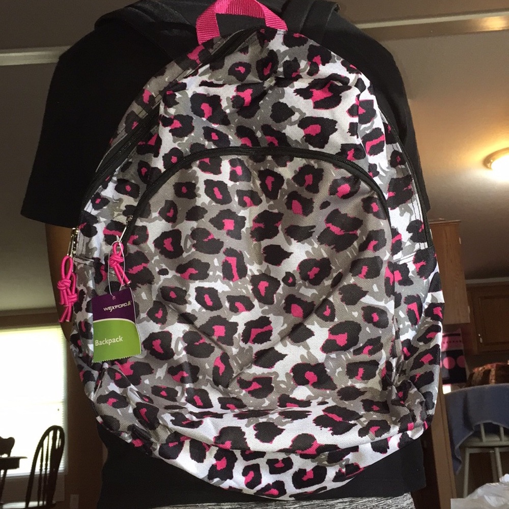School backpack 🎒